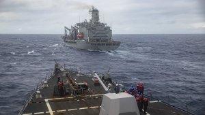 kapal-perusak-berpeluru-kendali-kelas-arleigh-burke-uss-ralph-johnson.jpg