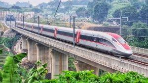 kereta-cepat-jakarta-bandung-atau-whoosh-kereta-cepat-whoosh.jpg