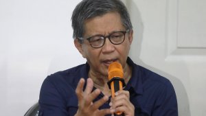 keterangan-rocky-gerung-terkait-dugaan-penghinaan-presiden_20230804_164754.jpg