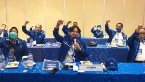 ketua-dpd-demokrat-jateng-rinto-subekti-tengan-111.jpg