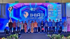 ketua-umum-indonesia-healthcare-forum-indohcf-dr-dr-supriyantoro.jpg