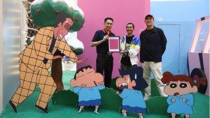 kolaborasi-crayon-shinchan-x-tahilalats.jpg