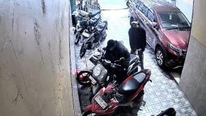 komplotan-maling-motor-menggasak-dua-motor-di-indekos-kawasan-Jakasetia-Bekasi.jpg