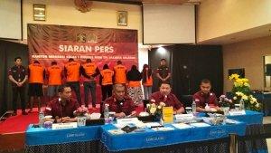 konferensi-pers-imigrasi-jakarta-selatan-terkait-penyalahgunaan-izin-tinggal.jpg