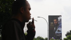 larangan-reklame-iklan-rokok-di-ruang-publik_20150126_181056.jpg
