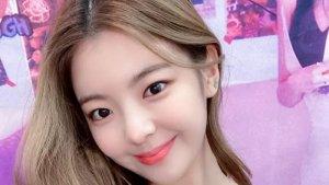 lia-itzy-05954.jpg
