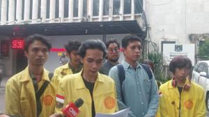 mahasiswa-ui-minta-penangguhan.jpg