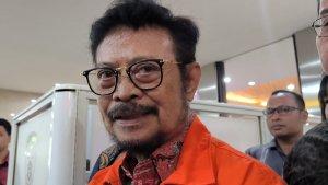 mantan-menteri-pertanian-syahrul-yasin-limpo-usai-diperiksa-kasus-firli-bahuri-di-bareskrim-polri.jpg