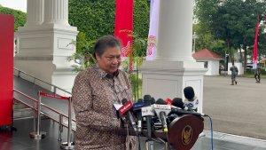 menko-bidang-perekonomian-airlangga-hartarto-beri-keterangan-pers-di-istana-kepresidenan-s.jpg