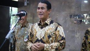 mentan-andi-amran-sulaiman-stop-impor-ubi-kayu.jpg