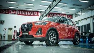 mobil-daihatsu-rocky-qw35r43590834.jpg