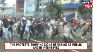 nepal-rusuh-demo-pm-nepal-mengundurkan-diri.jpg