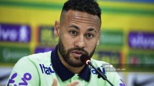 neymar-brasil-konferensi-pers.jpg