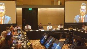 nezar-patria-saat-fgd-membahas-kebijakan-teknologi-kecerdasan-artifisial.jpg