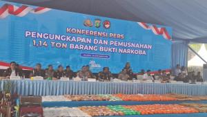 o-Jaya-Irjen-Asep-Edi-Suheri-memimpin-pemusnahan.jpg