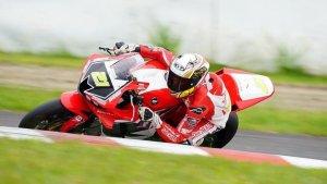 pebalap-yang-turun-di-kelas-supersports-600-muhammad-adenanta-putra.jpg
