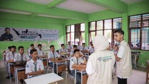 pegadaian-peduli-ajak-relawan-bakti-bumn-batch-v-bangkitkan-sumatera-barat.jpg