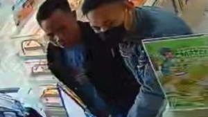 pelaku-komplotan-ganjal-ATM-beraksi-di-Ciputat-Tangerang-Selatan.jpg