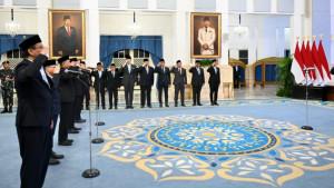 pelantikan-menteri-hasil-reshuffle.jpg