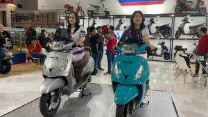 peluncuran-skutik-retro-tvs-callisto-intelligo-110-di-booth-tvs.jpg