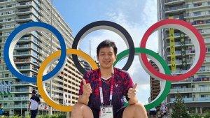 pemain-ganda-putra-indonesia-hendra-setiawan-berfoto.jpg