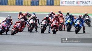pembalap-memulai-grand-prix-moto-gp-prancis-2022-di-sirkuit-le-mans.jpg