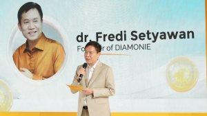pendiri-diamonie-by-natasha-dr-fredi-setyawan.jpg