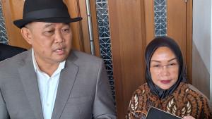 penggugat-bahlil-di-pn-jakpus.jpg