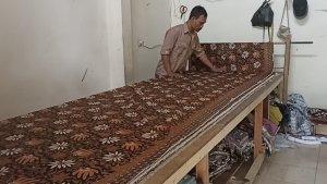pengrajin-batik-asal-boyolali-omset-miliaran-rupiah.jpg