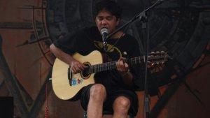 penyanyi-sekaligus-penulis-lagu-jason-ranti.jpg