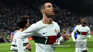 penyerang-portugal-cristiano-ronaldo-merayakan-gol-pertamanya-di-laga-melawan-bosnia.jpg