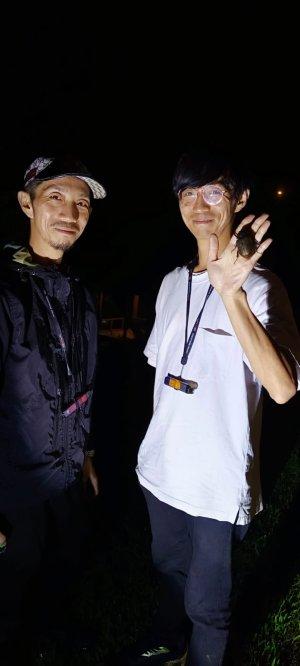 petualang-asal-jepang-mencari-kumbang-bercula.jpg