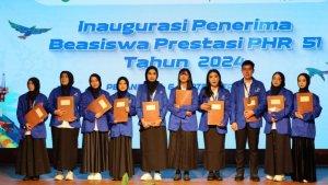 phr-gelar-inaugurasi-penerima-beasiswa-prestasi-phr-s1-2024.jpg