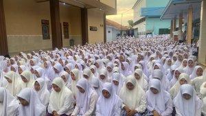 pondok-pesantren-fatihul-ulum-tanggul-jember-jawa-timur.jpg