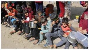 potret-anak-anak-kelaparan-di-gaza.jpg