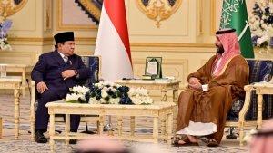 prabaowo-bilateral-dengan-pangeran-arab-saudi.jpg
