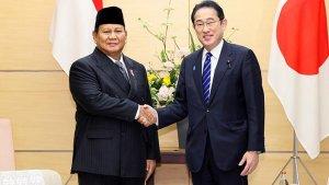 prabowo-fumio-kishida.jpg