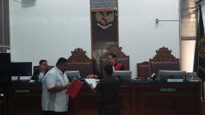 praperadilan-nadiem-seninnnnn.jpg