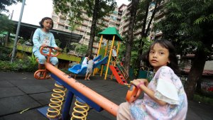 prevalensi-kekerasan-terhadap-anak-pada-2021-menurun_20220915_182441.jpg