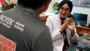 prof-dr-dr-iris-rengganis-sppd-kai__ok.jpg