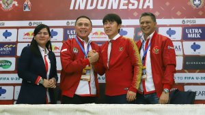 pssi-perkenalkan-shin-tae-yong-pelatih-baru-timnas-indonesia_20191228_200134.jpg