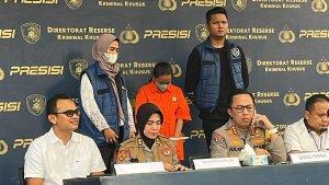 r-22-mama-muda-ditahan-polisi.jpg