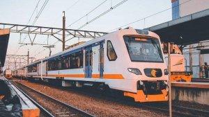 rangkaian-gerbong-kereta-bandara-soekarno-hatta.jpg