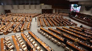 rapat-paripurna-dpr-ri-penutupan-masa-sidang_20240206_132741.jpg