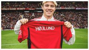 rasmus-hojlund-diperkenalkan-mu.jpg