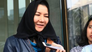 rita-widyasari-jalani-pemeriksaan-di-kpk_20190703_193519.jpg