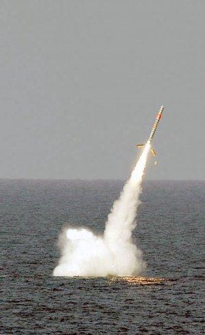 rudal-tomahawk.jpg