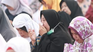 salat-istisqa-salat-minta-hujan-pontianak_20190918_141940.jpg