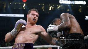 saul-canelo-alvarez-vs-jermell-charlo-7.jpg