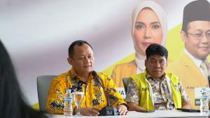 sekjen-golkar-di-pengarahan.jpg